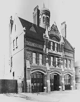Sunbury: MFB Woolwich fire station, SE London