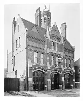 Sunbury: MFB Woolwich fire station SE18