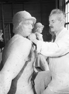 Wiener: Michael Drobil, Viennese scupltor, at work