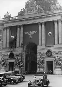 Adorned: The Michaelerplatz in Vienna, 1938
