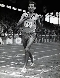 Colombes: Michel Bernard breaking his old record at
