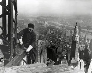 Tntarlcgr: Middle aged iron worker at the Empire State Building