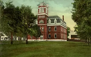 Middleburg: Middleburg High School. Middleburg