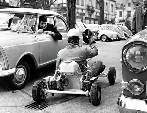 Cvpl: MIDGET RACING CAR breezing in & out of traffic ?