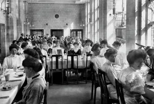 Midhurst: Midhurst, King Edward's Sanatorium, Dining Room 1907