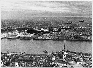 Migs: MIGS OVER LENINGRAD
