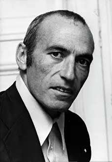 Estrella: Miguel Estrella