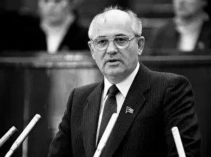 Lizunov: Mikhail Gorbachev, 1988