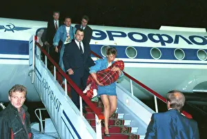 Stay: Mikhail Gorbachev in airport, 1991