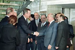 Maksim: Mikhail Gorbachev and George Bush, 1989