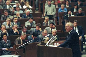 Extraordinary: Mikhail Gorbachev to make speech at extraordinary