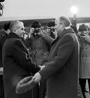 Romanian: Mikhail Gorbachev and Nicolae Ceausescu, 1982