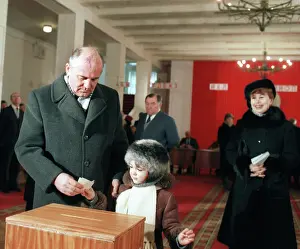 Rsfsr: Mikhail Gorbachev to poll, 1985