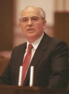 Gorbachev: Mikhail Gorbachev at session of Supreme Soviet of USSR, 1990