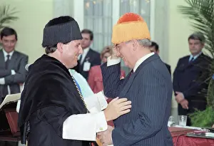 Honorable: Mikhail Gorbachev visit to Spain, 1990