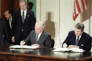 Elimination: Mikhail Gorbachev visits USA, 1987