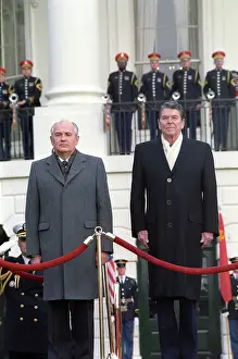 Mikhail Gorbachev visits USA, 1987