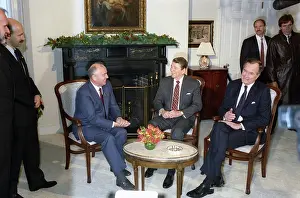 Negotiations: Mikhail Gorbachev visits USA, 1988