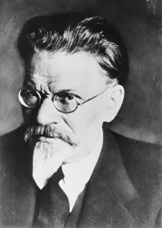 Marxists: Mikhail Kalinin was President of the Presidium