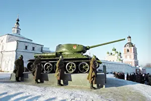 Constructor: Mikhail Koshkin's centennial, 1998