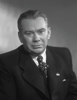 Yanshin: Mikhail Yanshin, 1949