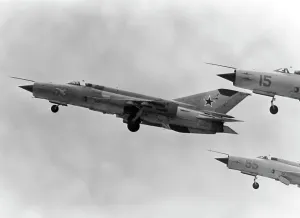 Mig 21: Mikoyan MiG-21 Fishbed
