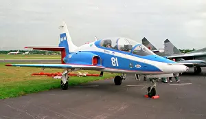 Farnborough: Mikoyan MiG-AT 81 White