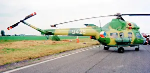 Ladowe: Mil Mi-2 9428