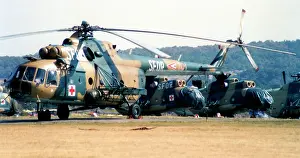 Magyar: Mil Mi-8 701