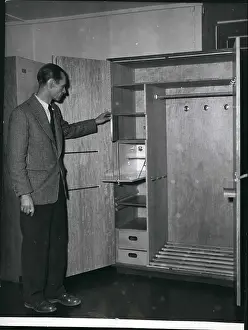 Wardrobes: US Military