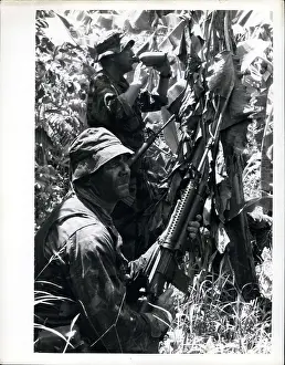Para: US Military