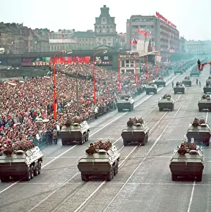 Hampl: Military parade