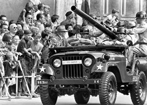 Steglitz: US military parade in Berlin Steglitz