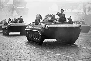 60th: Military parade in Moscow