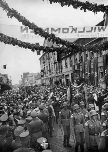 Doeberitz: Military parade in Neustrelitz, 1935