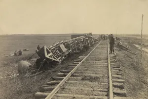 Covert: US Military Railroad train off the track