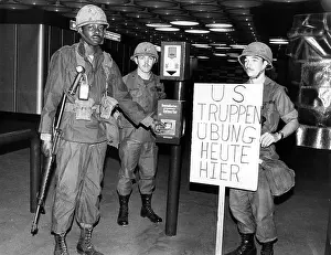 Berli: Military training of the US army in the underground of Berli