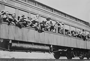 Enroute: Military - WWI - Men - War