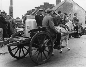 Milkmen: MILK CART 1962