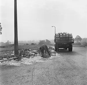 The Norman Synge Waller Budd Collection: Milk Van, Worcestershire