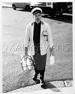 Milkmen: MILKMAN MAKING DELIVERY