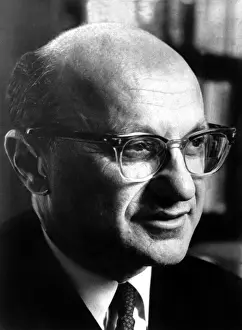 Friedman: Milton Friedman, 1971?