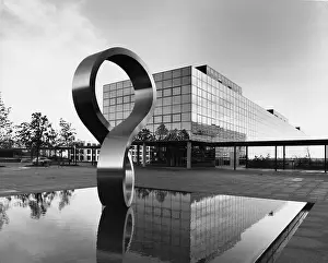 Keynes: MILTON KEYNES