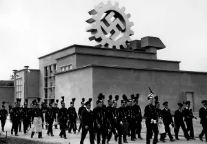 Ruedersdorf: Miners before a DAF exhibition in Berlin, 1934