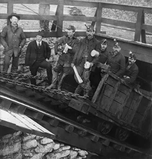 Hazelton: Five miners going into the Slope, descending ?