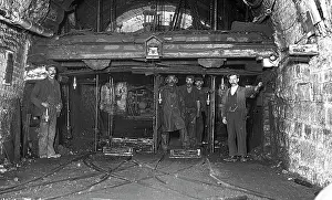 Pontypool: Miners at the pit bottom, Tirpentwys Colliery, South Wales