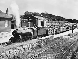 Eskdale: MINI RAILWAY RIDE 1940S