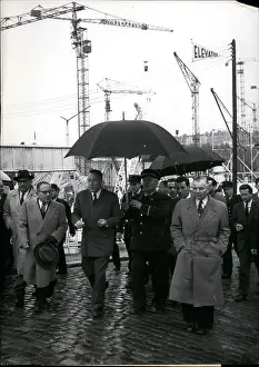 Louvel: Minister Louvel of Industry and Commerce, at a fairground