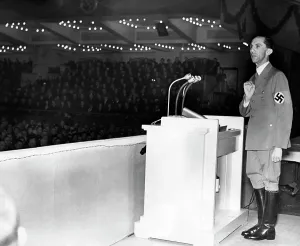 Gesticulate: Minister of Propaganda Goebbels giving a speech