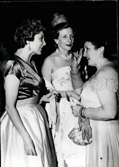 Monnerville: Ministers wives at reception, Elysee Palace, Paris